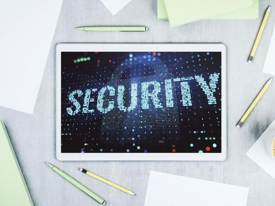 Poradnik bezpieczeństwa na stronach rozrywkowych dla dorosłych – jak chronić swoje dane i prywatność?